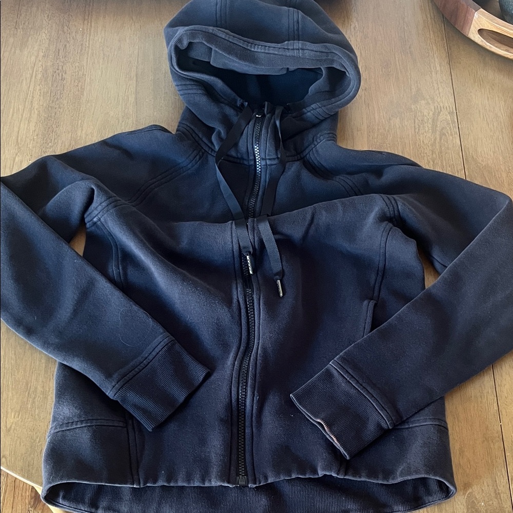 Lululemon, cotton fleece Zip-Up hoodie, black, size 4